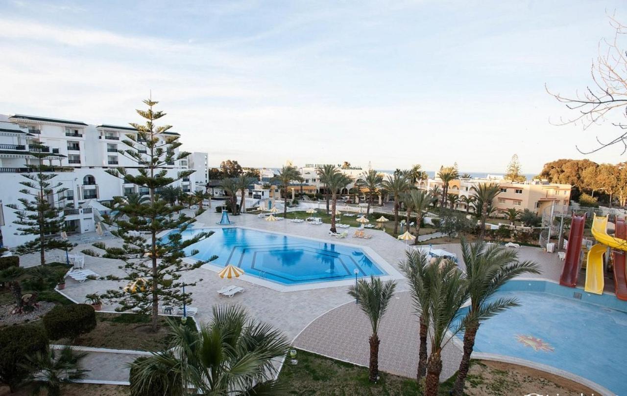 Riviera Hotel - Family Only Port El Kantaoui Esterno foto