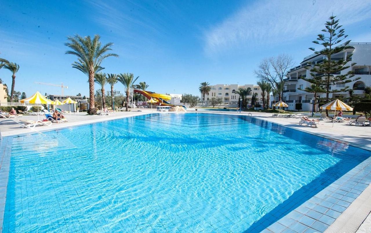 Riviera Hotel - Family Only Port El Kantaoui Esterno foto