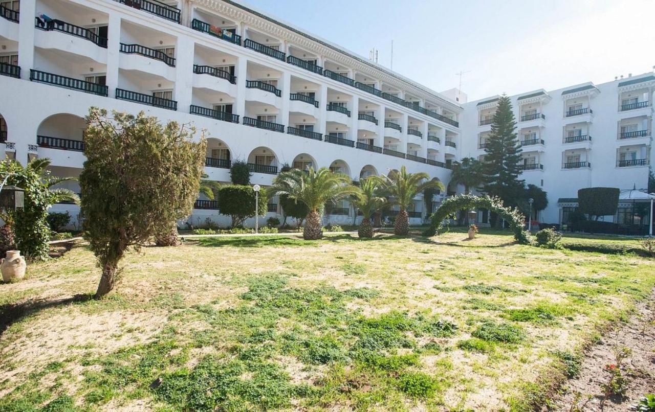 Riviera Hotel - Family Only Port El Kantaoui Esterno foto